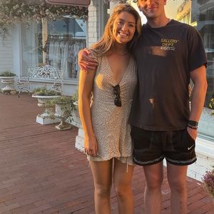 Brandy Melville Wrap dress